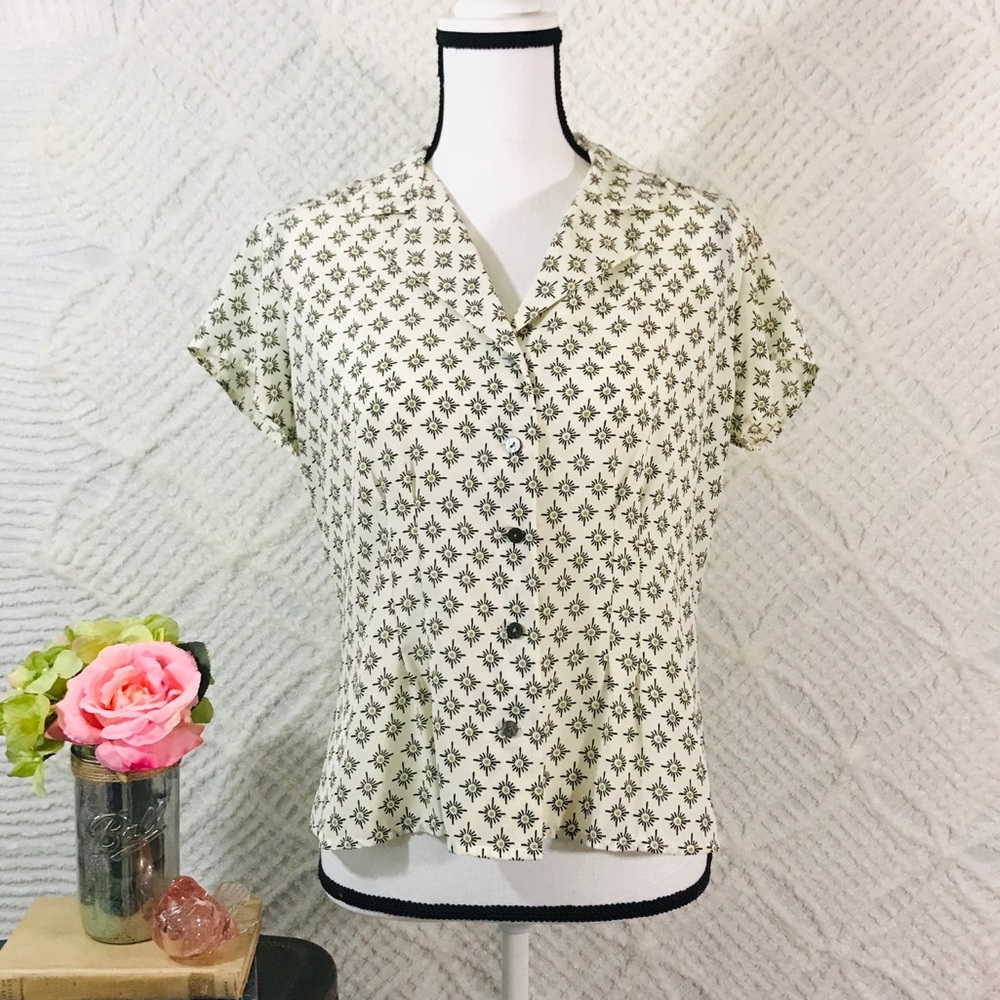 Vintage Starburst Tailored Top